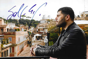 Fotografia autografata Salvatore Esposito Genny Savastano Gomorra terrazza Roma – autografo blu originale – MTM Memorabilia