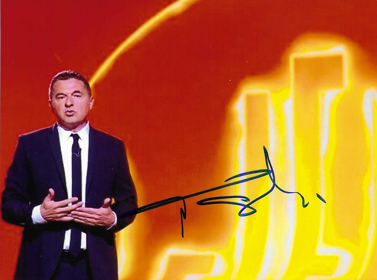 Fotografia Autografata Teo Mammucari – Conduttore TV – COA Incluso