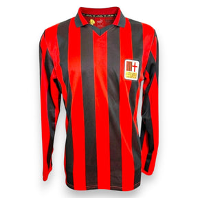 Maglia AC Milan 125 anniversario Home rossonera Puma manica lunga – vecchio stemma Milan Foot-Ball and Cricket Club – condizioni Excellent