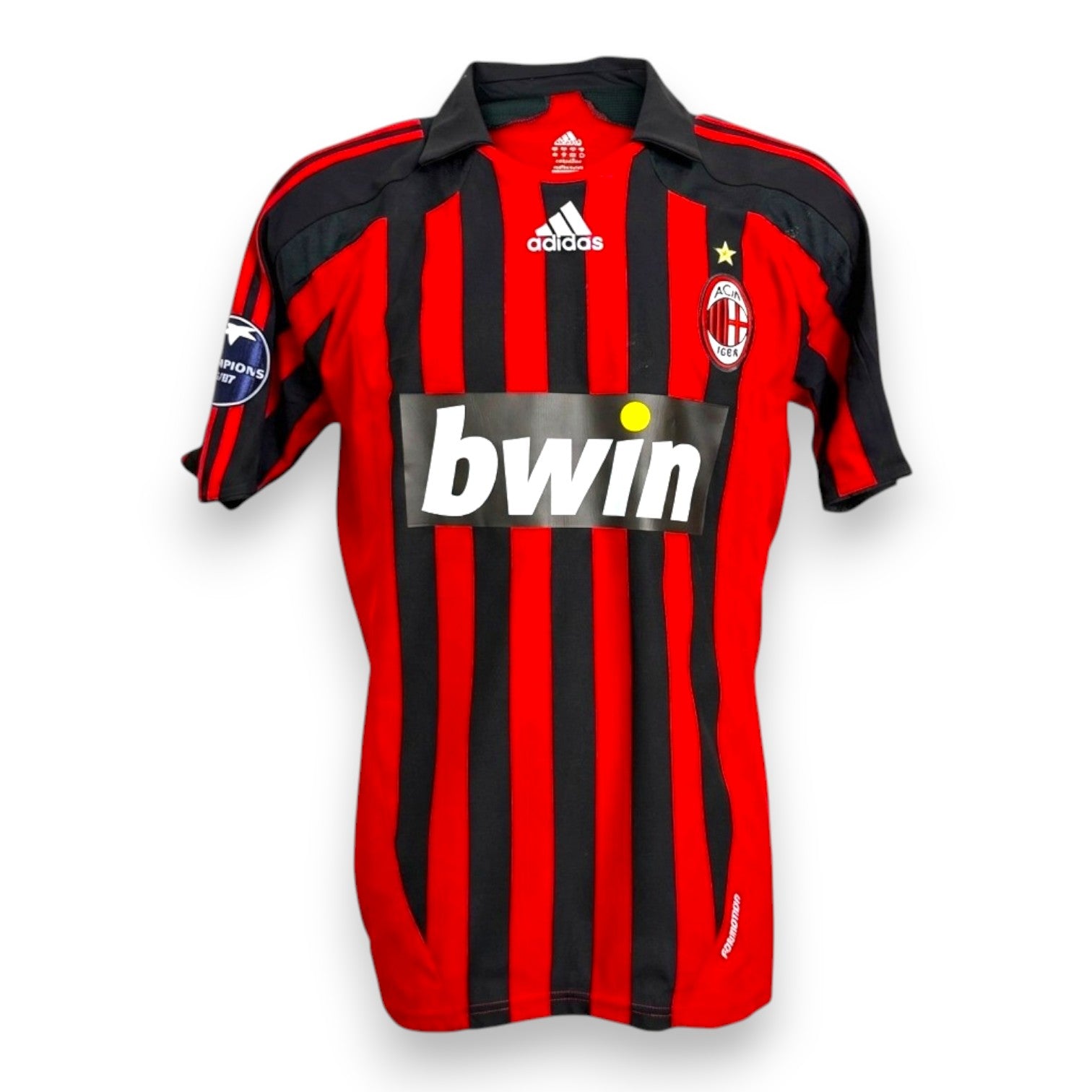 Maglia AC Milan Home 2007-08 Player Issued Kaká fronte – Adidas Formotion rosso e nero a strisce – sponsor Bwin e patch Champions 06/07