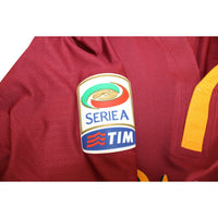 Dettaglio patch Serie A TIM ufficiale manica destra maglia AS Roma Home 2013/14 versione 2010-2016 logo campionato italiano
