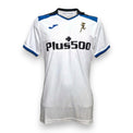 Maglia Atalanta Away 2022/23 Joma bianca con sponsor Plus500 e Dea ricamata in oro – fronte