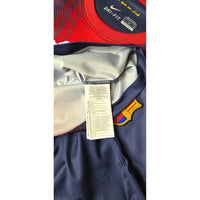 Colletto maglia Barcellona 2012-13 Nike Dri-FIT – etichetta taglia XL Made in Thailand més que un club