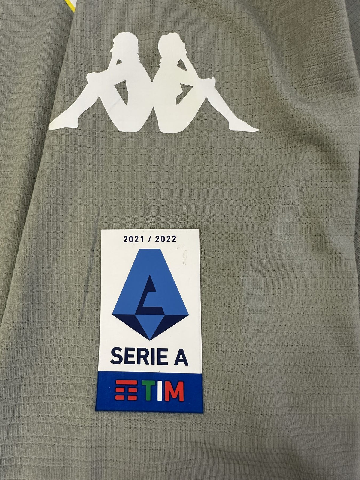 Patch Serie A TIM 2021-2022 su maglia Genoa Third Kappa