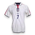 Maglia Inghilterra Home 2003-05 Vintage Beckham numero 7 Umbro bianca – stemma Three Lions e colletto polo
