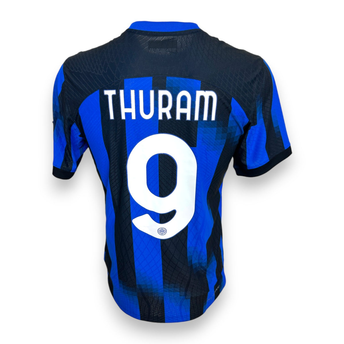 Retro maglia Inter Home 2023-24 numero 9 Marcus Thuram Nike