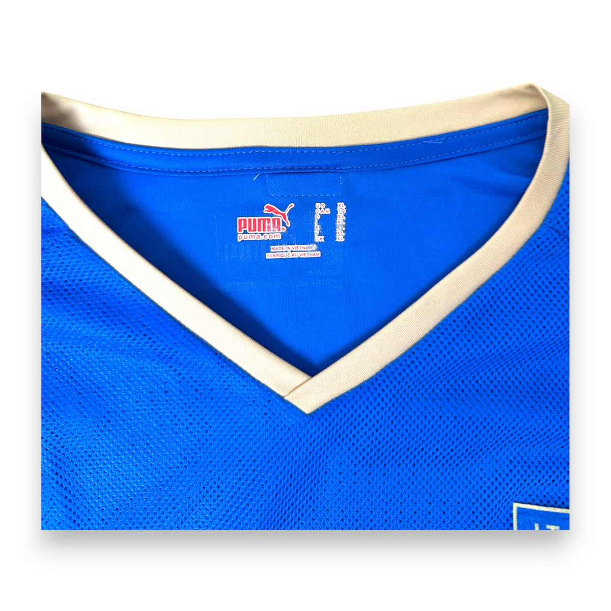 Etichetta Puma taglia XL Made in Vietnam – maglia Italia Home 2008 Toni
