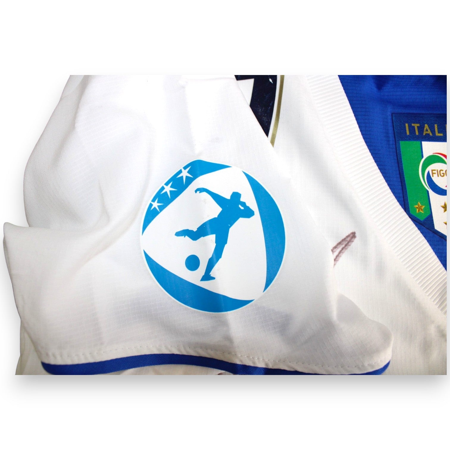 Patch ufficiale UEFA Under 21 Championship su manica maglia Italia Under 21 2007 Puma bianca