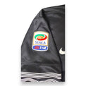 Dettaglio patch Serie A TIM maglia Juventus Away 2012-13 Nike – manica nera swoosh bianco