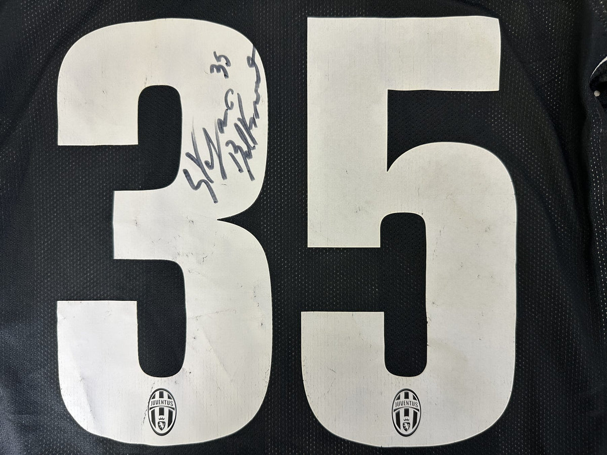 Primo piano autografo originale Stefano Beltrame su numero 35 maglia Juventus 2012-13