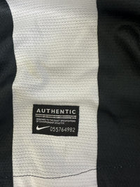 Etichetta Nike Authentic con numero seriale su maglia Juventus Player Issued 2012-13