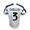 Retro maglia Juventus 2020-21 nameset CHIELLINI numero 3 con autografo originale a pennarello nero