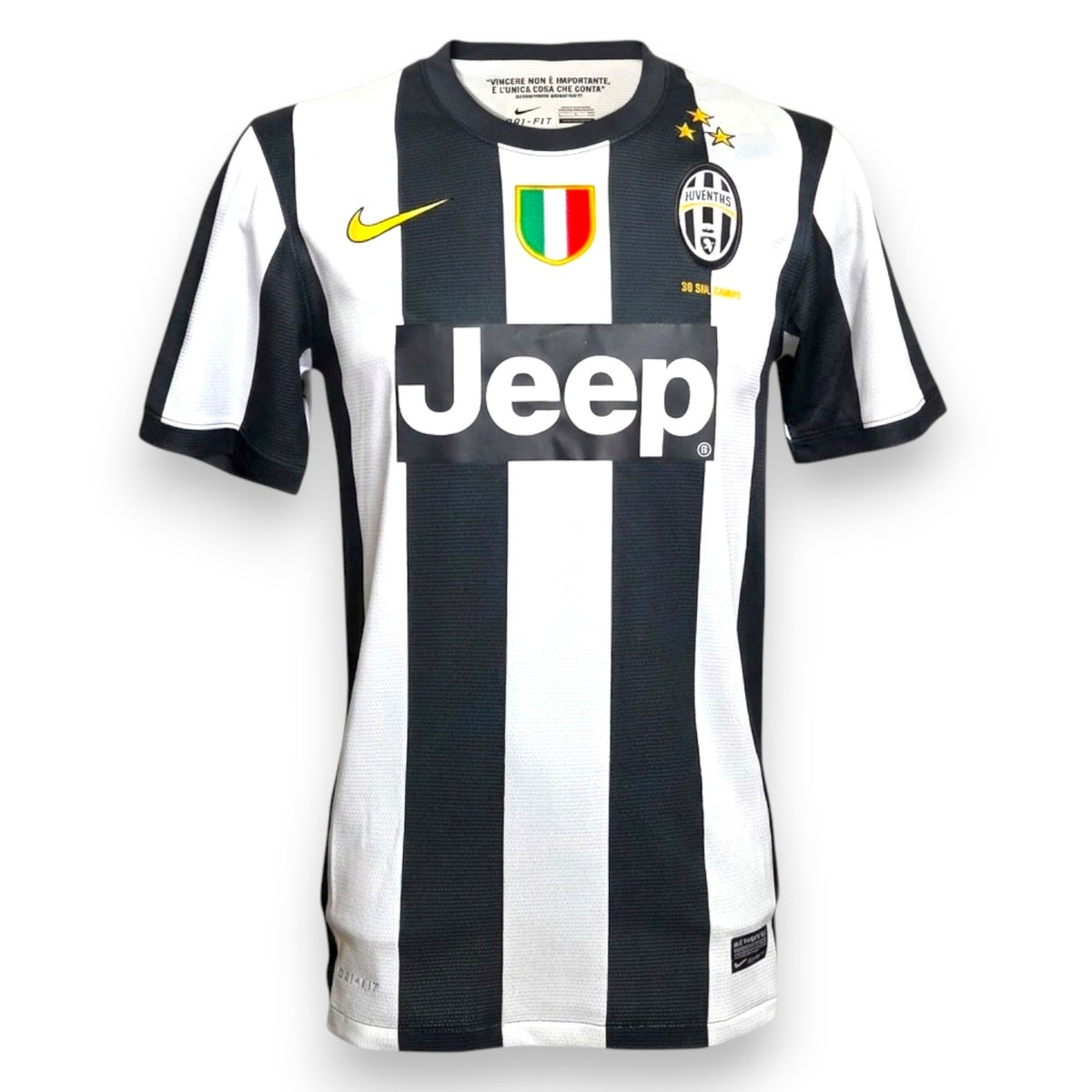 Maglia Juventus Home 2012/13 Nike con scudetto, tre stelle, scritta 30 sul campo e sponsor Jeep – fronte