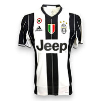 Maglia Juventus Home 2016-17 Player Issued autografata Claudio Marchisio numero 8 – adidas – sponsor Jeep – condizioni eccellenti