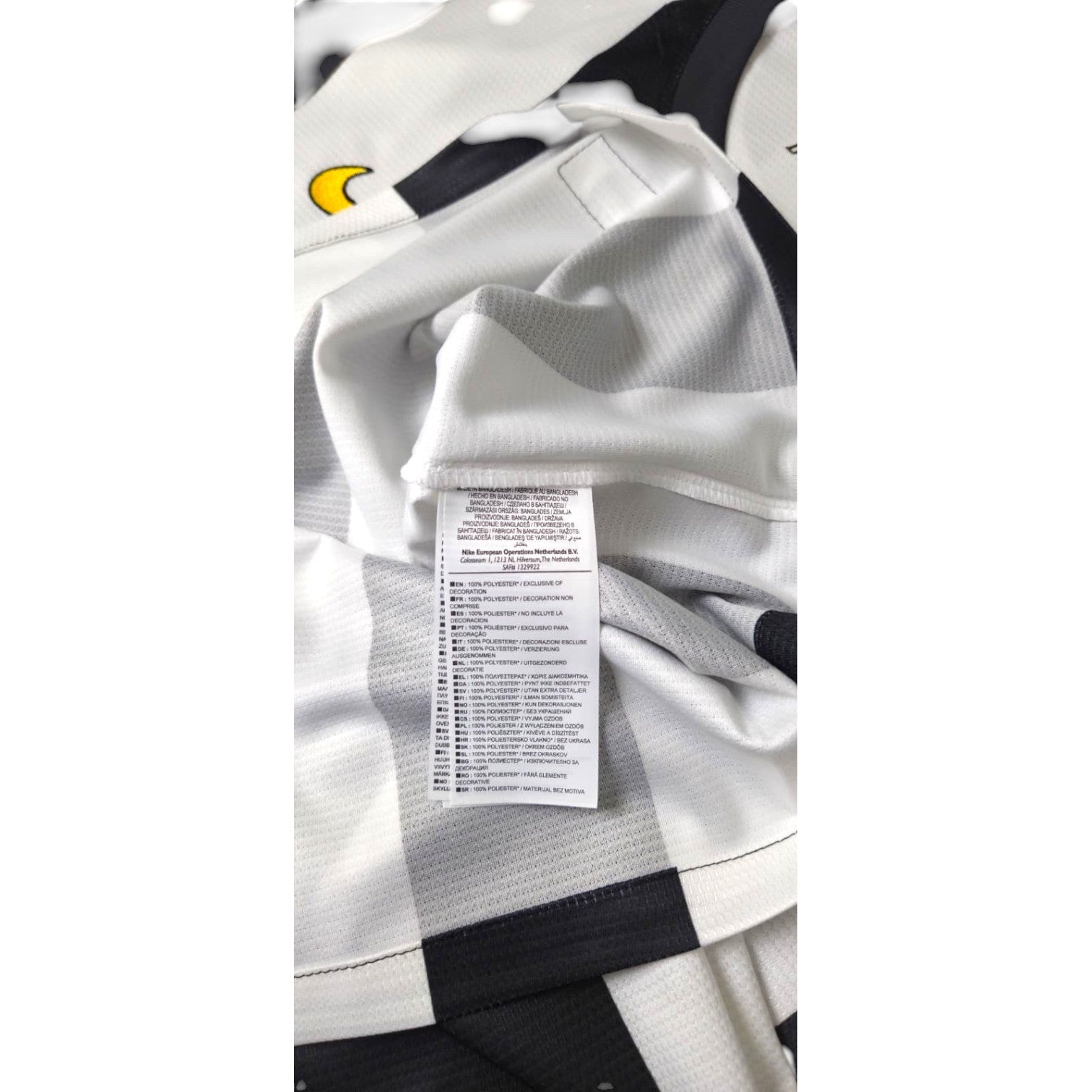 Etichetta interna maglia Juventus Home 2012-13 Nike – Made in Bangladesh – maglia Store ufficiale bianconera