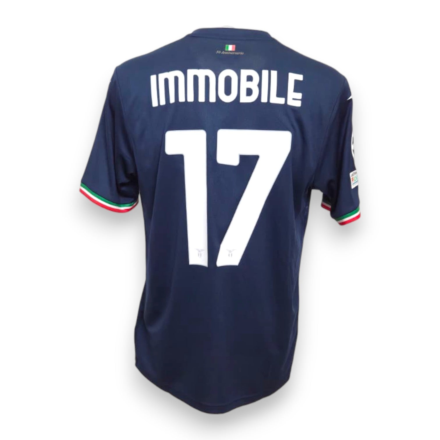 Retro maglia Lazio Away 2023-24 numero 17 Immobile – dicitura 50° Anniversario sotto il tricolore