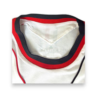 Dettaglio colletto a V rossonero maglia Milan Away 2013-14 Player Issued Adidas Formotion