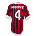 Retro maglia Milan Home 2011/12 con nameset originale Van Bommel 4 e scritta Associazione Calcio Milan