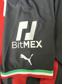 Dettaglio sponsor BitMEX manica maglia Milan Home 2022-23 Puma