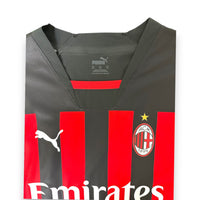 Etichetta Puma taglia XL Made in Indonesia maglia Milan Home 2022-23 – scudetto e stella