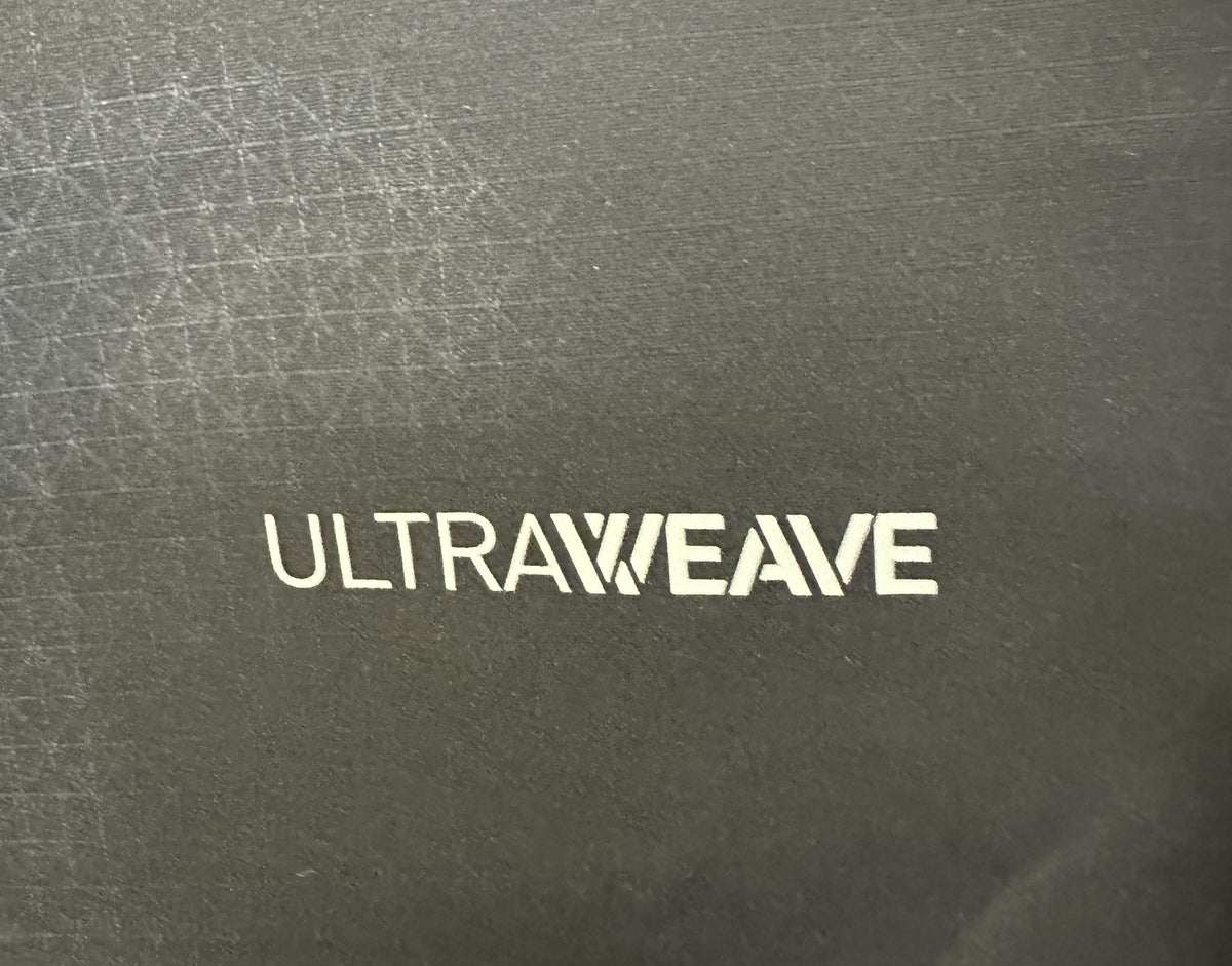 Dettaglio tessuto Puma Ultraweave maglia Milan Home 2022-23 – tecnologia match-grade