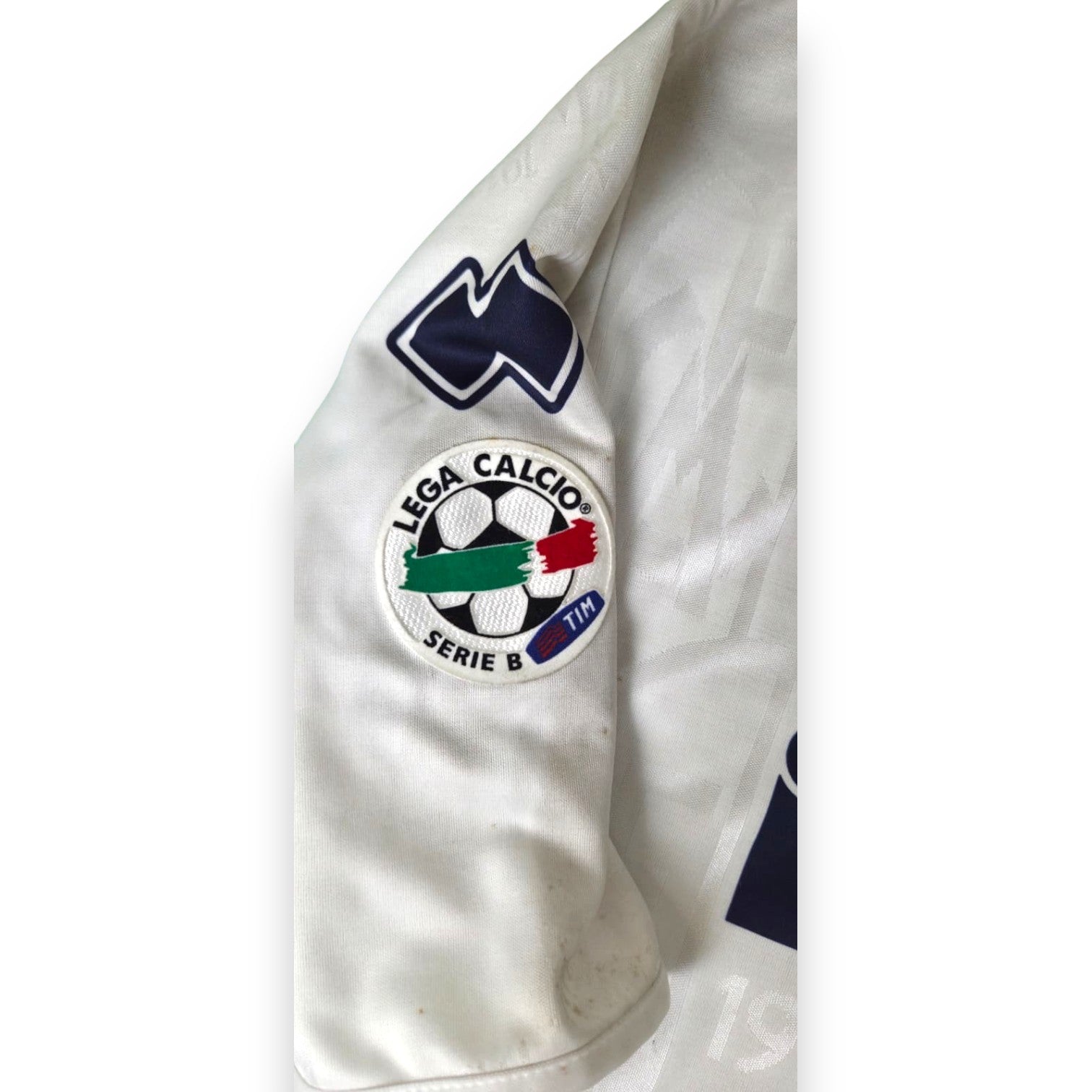 Patch ufficiale Lega Calcio Serie B TIM su manica maglia Modena Away 2005-06 Graffiedi – Player Issued