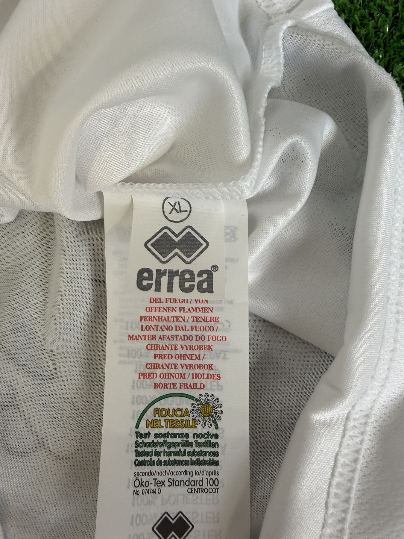 Etichetta interna Errea taglia XL maglia Parma Centenario 2013-14 – 100% poliestere