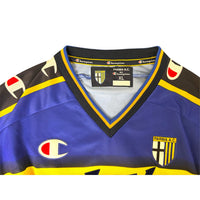 Colletto e stemma Parma AC su maglia Home 2001-02 Champion Player Issued