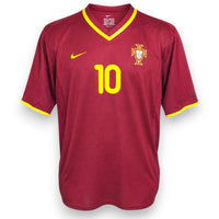 Maglia Portogallo Home 2000 Vintage Rui Costa numero 10 Nike bordeaux – stemma FPF e collo a V giallo