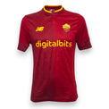 Maglia Roma Home 2021-22 New Balance rossa motivo diamante – colletto coreana arancione – sponsor digitalbits – stemma Roma – condizioni Excellent