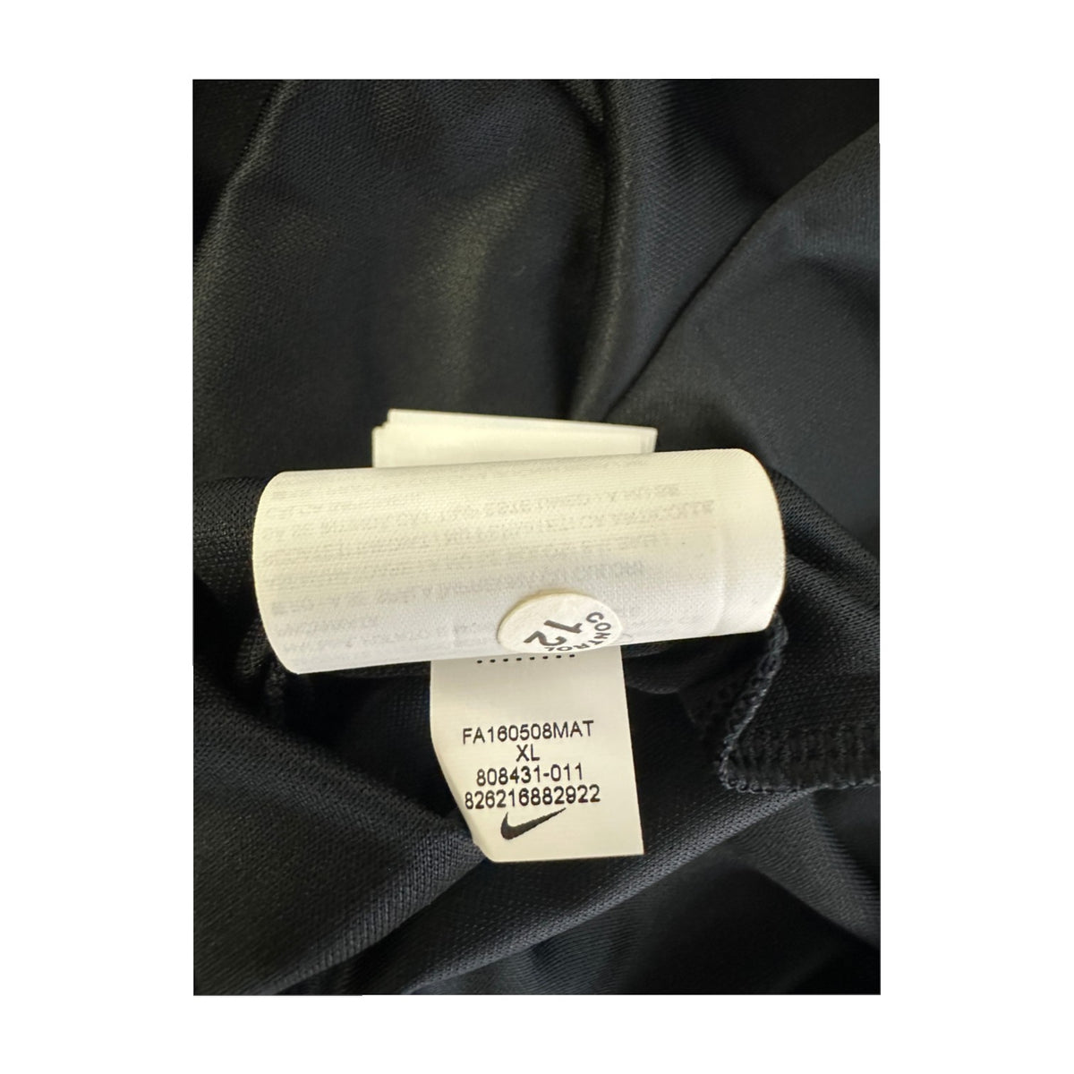 Etichetta interna Nike con codice articolo 808431-011 taglia XL – maglia Spartak Mosca Away 2016/17