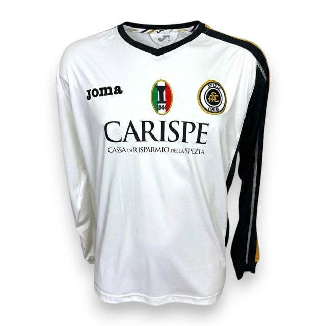 Maglia Spezia Home 2010/11 Joma Player Issued bianca a manica lunga con sponsor Carispe e scudetto 1944 – fronte