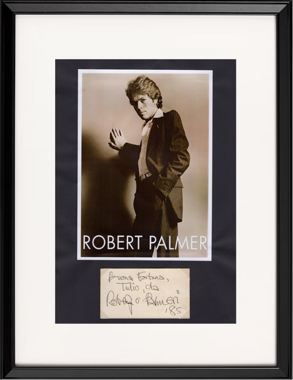 Autografo Robert Palmer 1985 – Dedica Originale + Foto Ritratto – Cornice 40x30 cm Inclusa – COA Incluso