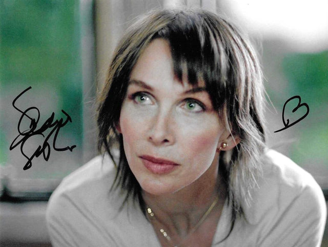 Fotografia autografata Trudie Styler ritratto a colori primo piano – firma originale pennarello nero – 20x15,1 cm – condizioni Excellent