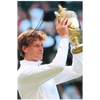 Autografo di Jannik Sinner  Foto con trofeo Wimbledon